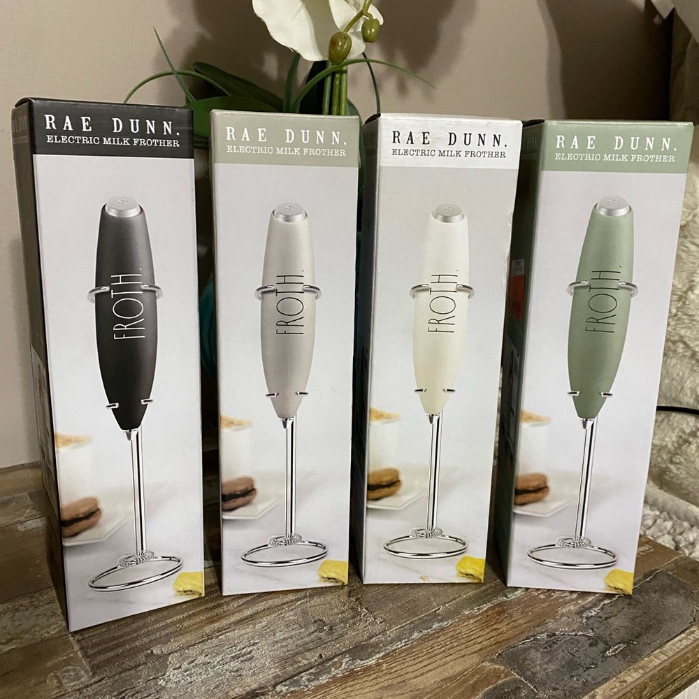 Electric Milk Frother NIB, Rae Dunn (battery operated).